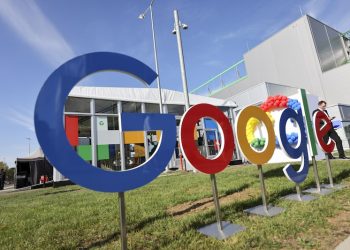 نهاية الأرباح بالدولار في مصر.. جوجل تعلن عن بدء صرف عائدات اليوتيوبرز بالجنيه فقط