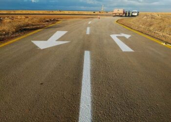 الشربيني: طريق سيوة / مطروح أول الطرق الخرسانية بالمنطقة الشمالية الغربية لتحمل أوزان الشاحنات