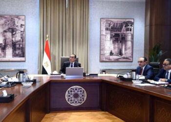 رئيس الوزراء يتابع الموقف التنفيذي لمنظومة حوكمة تداول الأسمدة الزراعية