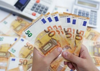 اليورو الأوروبي مقابل الجنيه المصري.. استقرار في السوق المالية اليوم 31 أكتوبر 2024