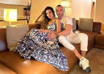 انفصال الفنانة نادين نجيم عن خطيبها بعد قرابة عامين من ارتباطهما