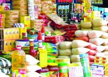 تخفيضات كبيرة في المجمعات الاستهلاكية بمناسبة ذكرى انتصارات أكتوبر