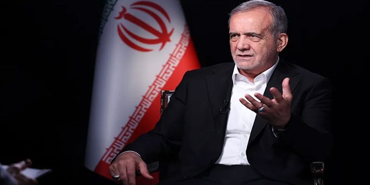 الرئيس الإيرانى: سنرد بشكل أقوى وأشد إذا قامت إسرائيل بالرد علينا