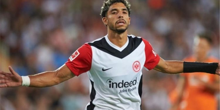 عمر مرموش يفوز بجائزة لاعب شهر سبتمبر بآينتراخت فرانكفورت
