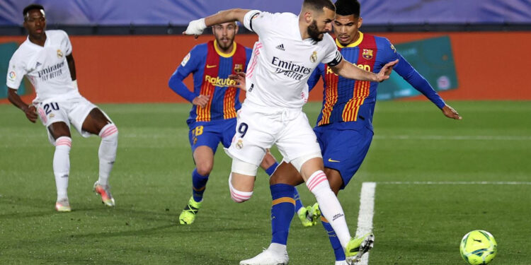 موعد مباراة ريال مدريد وبرشلونة الليلة فى الدوري الإسباني