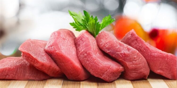 استقرار أسعار اللحوم اليوم.. نظرة على السوق المحلي والمنافذ الحكومية