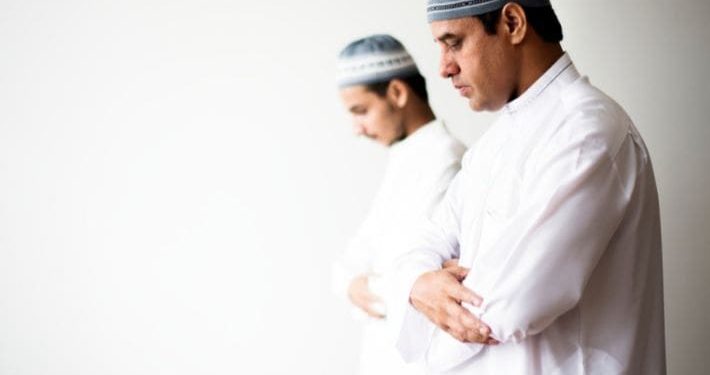 أحكام التأمين عند تلاوة آيات الدعاء والرحمة والعذاب: ماذا تقول دار الإفتاء؟