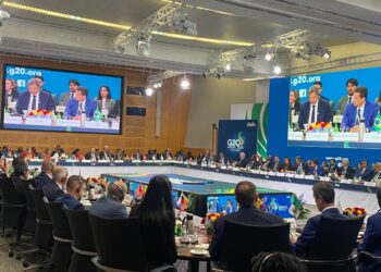 حسن عبدالله  يشارك في الاجتماع الرابع لوزراء المالية ومحافظي البنوك المركزية لمجموعة العشرين