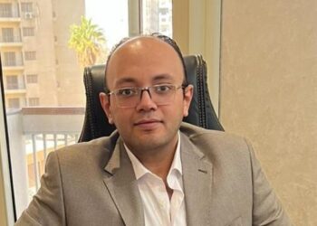 عاصم الطماوي يشيد بقرار وزير التربية والتعليم بتطبيق تدريس مادة البرمجة فى المناهج الدراسية