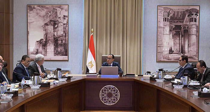 رئيس الوزراء يلتقي وزير التعليم العالي لمتابعة عدد من ملفات عمل الوزارة