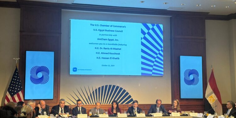 وزيرة التخطيط والتنمية الاقتصادية والتعاون الدولي تُواصل لقاءاتها مع القطاع الخاص والمستثمرين خلال زيارتها للعاصمة الأمريكية واشنطن