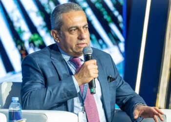خالد عباس: نستهدف أن تكون العاصمة الإدارية مركزاً لأحدث الأفكار والتكنولوجيات