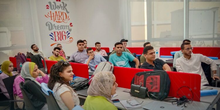 ختام برنامج “إيتيدا” والمعهد القومي للاتصالات للتدريب الصيفي 2024