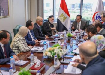 وزير الصحة يشدد على الالتزام بالتسعيرة الموحدة داخل مستشفيات المؤسسة العلاجية