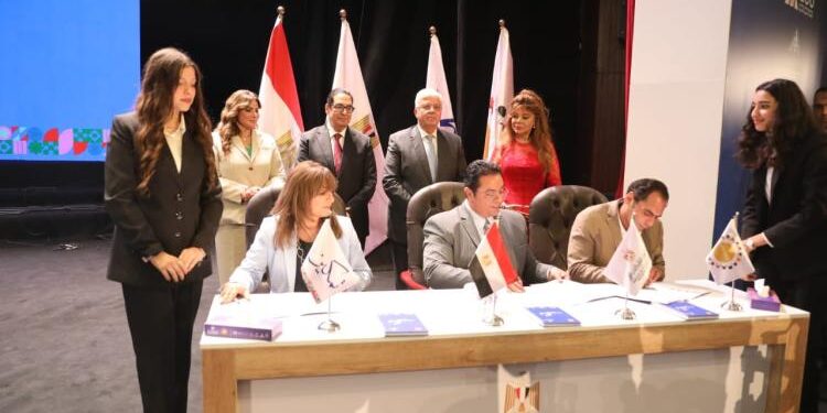 التعليم العالي تعلن توقيع بروتوكول تعاون بين الوزارة وحملة مانحي الأمل لتنفيذ 7 فعاليات للطلاب ذوي الهمم