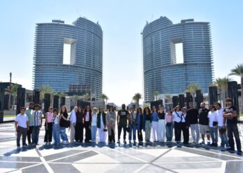 طلاب كلية الهندسة بالجامعة الألمانية يزورون مدينة العلمين الجديدة لتعزيز الخبرات العملية