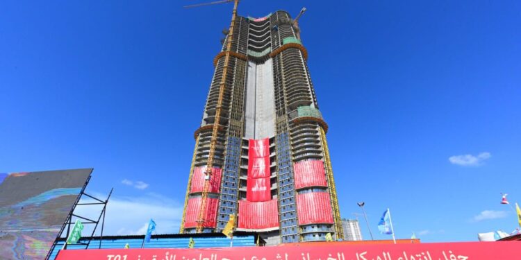 مدير عام شركة “CSCEC” الصينية: البرج الأيقوني يمثل حجر الزاوية ومحور التطوير في المدينة الواعدة “العلمين الجديدة”