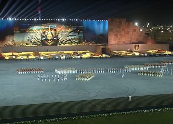 الرئيس السيسى يشهد عرض الموسيقى العسكرية بحفل تخرج الكليات العسكرية