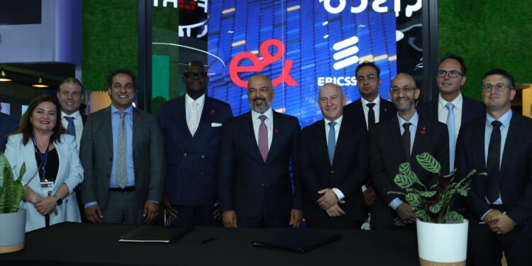إي آند مصر توقع بروتوكول تعاون مع إريكسون استعدادًا لتقديم تقنية الجيل الخامس 5G