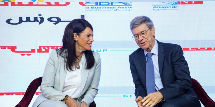 رانيا المشاط :ضبط وحوكمة الإنفاق الاستثماري بخطة التنمية الاقتصادية والاجتماعة لإفساح المجا ل للقطاع الخاص