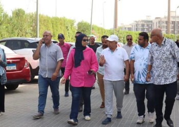 رئيس جهاز الشيخ زايد تتفقد مشروعات المرافق بتوسعات المدينة وأعمال الصيانة بعدة مناطق