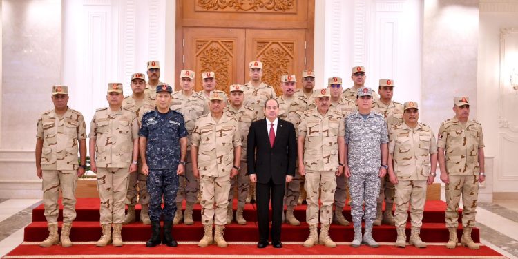 الرئيس السيسى يرأس اجتماع المجلس الأعلى للقوات المسلحة بالقيادة الاستراتيجية