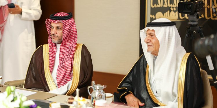 الأمير تركي الفيصل والدكتور العويسى يدشنان النشرة السعودية للقانون الدولي الإنساني