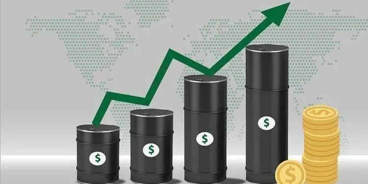 مكاسب أسبوعية لأسعار النفط بالأسواق العالمية.. 9% للخام الأمريكى