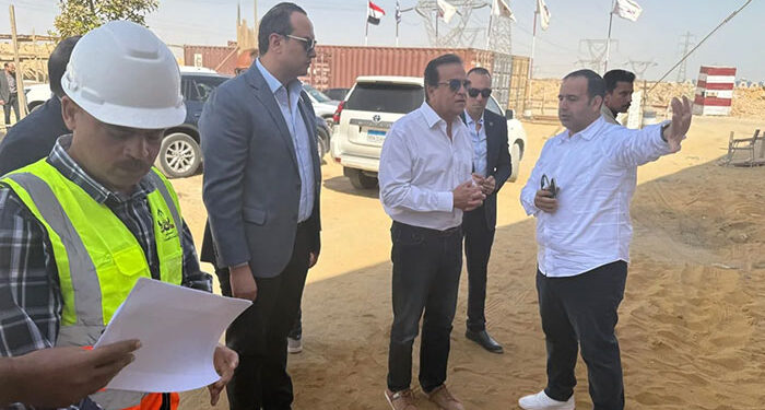 وزير الصحة يتفقد مشروع إنشاء مستشفى العين السخنة للطوارئ