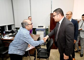 نائب”رئيس هيئة المجتمعات العمرانية” يتفقد محطة مياه العبور الرئيسية بالمنطقة الصناعية