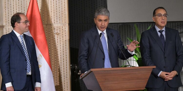 وزير السياحة والآثار: الدولة ملزمة بالحفاظ على آثارها وإرثها الثقافي