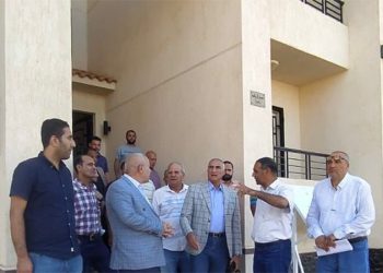 نائب رئيس هيئة المجتمعات العمرانية يتفقد عدداً من مشروعات مدينة حدائق العاصمة