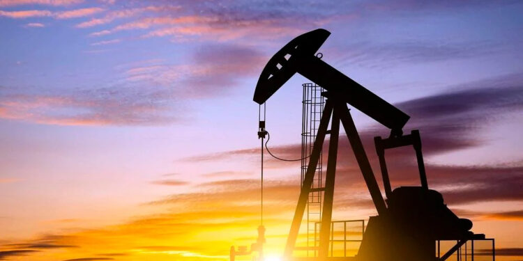 أسعار النفط × أسبوع.. الأسعار تواصل تقلباتها للأسبوع السادس على التوالى