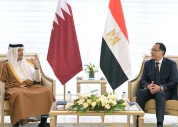 رئيسا وزراء مصر وقطر يترأسان جلسة مباحثات موسعة لمناقشة سبل دعم التعاون المشترك