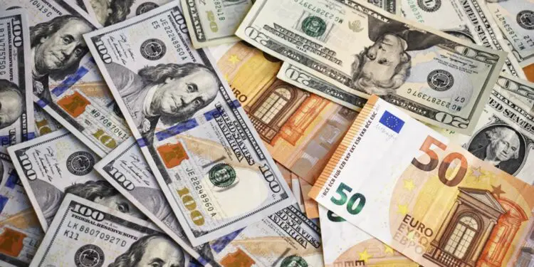 استقرار ملحوظ في أسعار العملات أمام الجنيه المصري خلال تعاملات اليوم