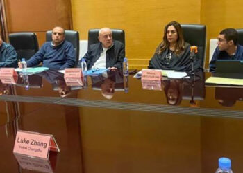 وزيرة التنمية المحلية ومحافظ الأقصر يبحثان فرص التعاون مع عدد من الشركات الصينية