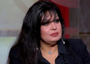 شاهد.. فيفي عبده تشارك في منتدى الأزياء بدبي بإطلالة تعكس تراث مصر العريق