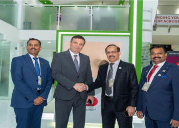 وزير الزراعة يلتقى رئيس هيئة سلامة الغذاء بالإمارات