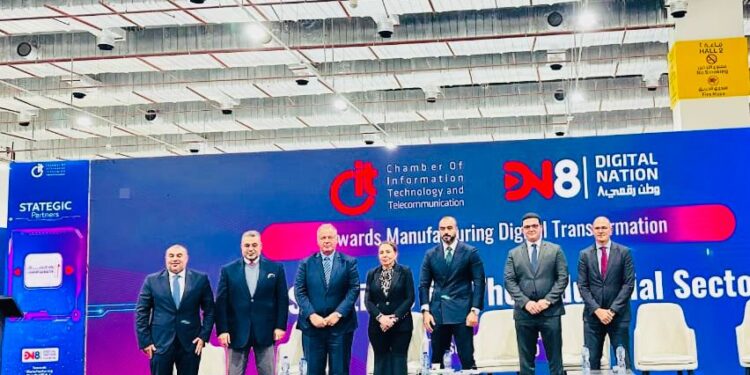 الخبراء يؤكدون الوعي والعمل على تدريب الكفاءات ومواكبة التطورات التكنولوجية أهم عوامل دعم الصناعة