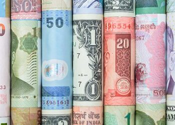 تغييرات جديدة في أسعار صرف العملات مقابل الجنيه المصري.. ماذا حدث اليوم؟