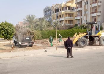 رئيسا جهازي بدر والعاشر من رمضان يتفقدان أعمال التطوير ورفع الكفاءة وتنسيق الموقع