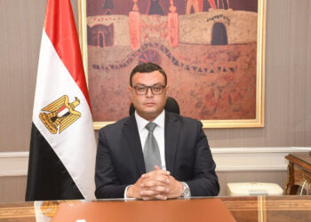 وزير الإسكان يُصدر قرارين بتكليف مساعدين لنواب رئيس هيئة المجتمعات العمرانية الجديدة