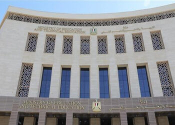 التعليم: تعليق امتحانات نصف العام خلال أعياد الأخوة المسيحيين