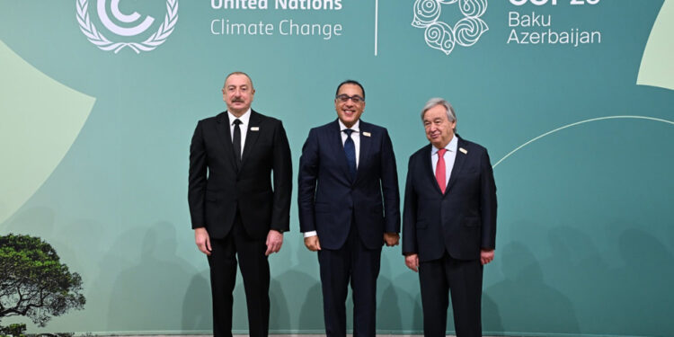 رئيس الوزراء يشارك في الجلسة الافتتاحية لقمة المناخ في “كوب 29” بأذربيجان