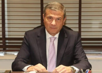 وزير الزراعة يعلن فتح السوق الفيتنامي امام صادرات العنب المصري