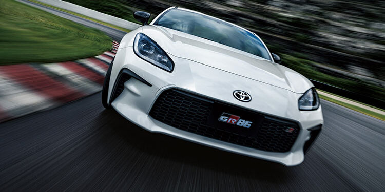 إطلاق تويوتا GR86 بقوة 300 حصان