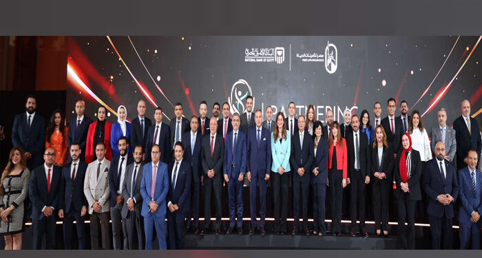 البنك الأهلي يوقع بروتوكول مع مصر لتأمينات الحياة لإدارة متحصلات وصرف تعويضات عملاء الشركة