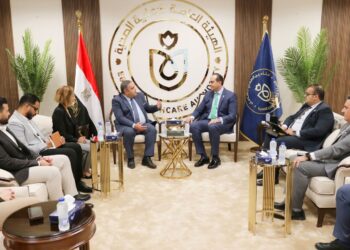 رئيس الرعاية الصحية يلتقي المدير العام والعضو المنتدب لشركة ميرك ـ مصر ويبحثا أوجه الشراكة بين الجانبين