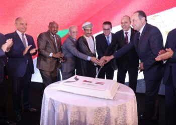 وزير العمل يشهد احتفالية سفارة سلطنة عُمان بالقاهرة بالعيد الوطني الـ 54