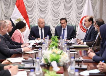 وزيرة التضامن تتفقد مستشفى حروق أهل مصر لعلاج المصابين بالمجان بالقاهرة الجديدة